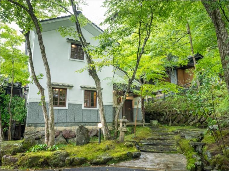 Nihon-No-Ashitaba Hotell Yufu Rum bild